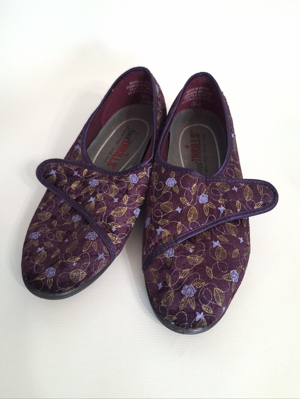Foot Thrills Closed Toe Quilted Deep Purple House Loafer Shoe, Size 8W